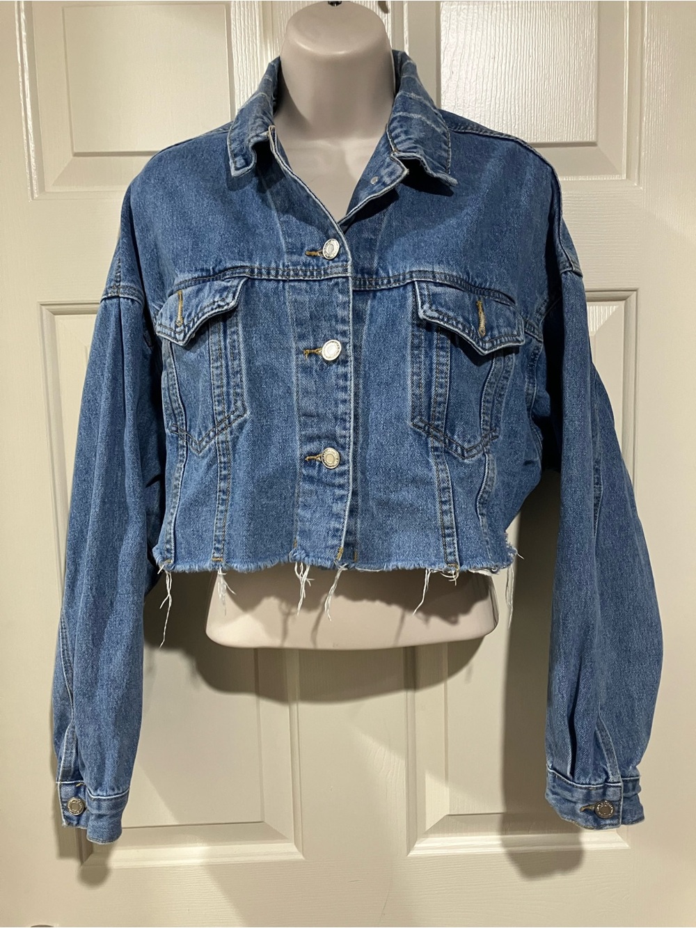 Woman medium distressed denim style jacket